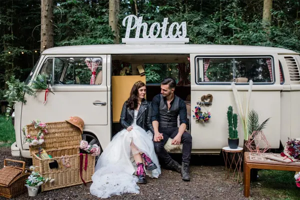 Buttercup Bus – Campervan photobooth